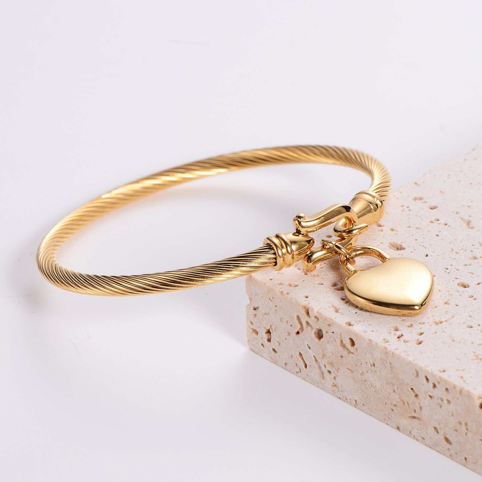 Gouden Armband met Hartslot
