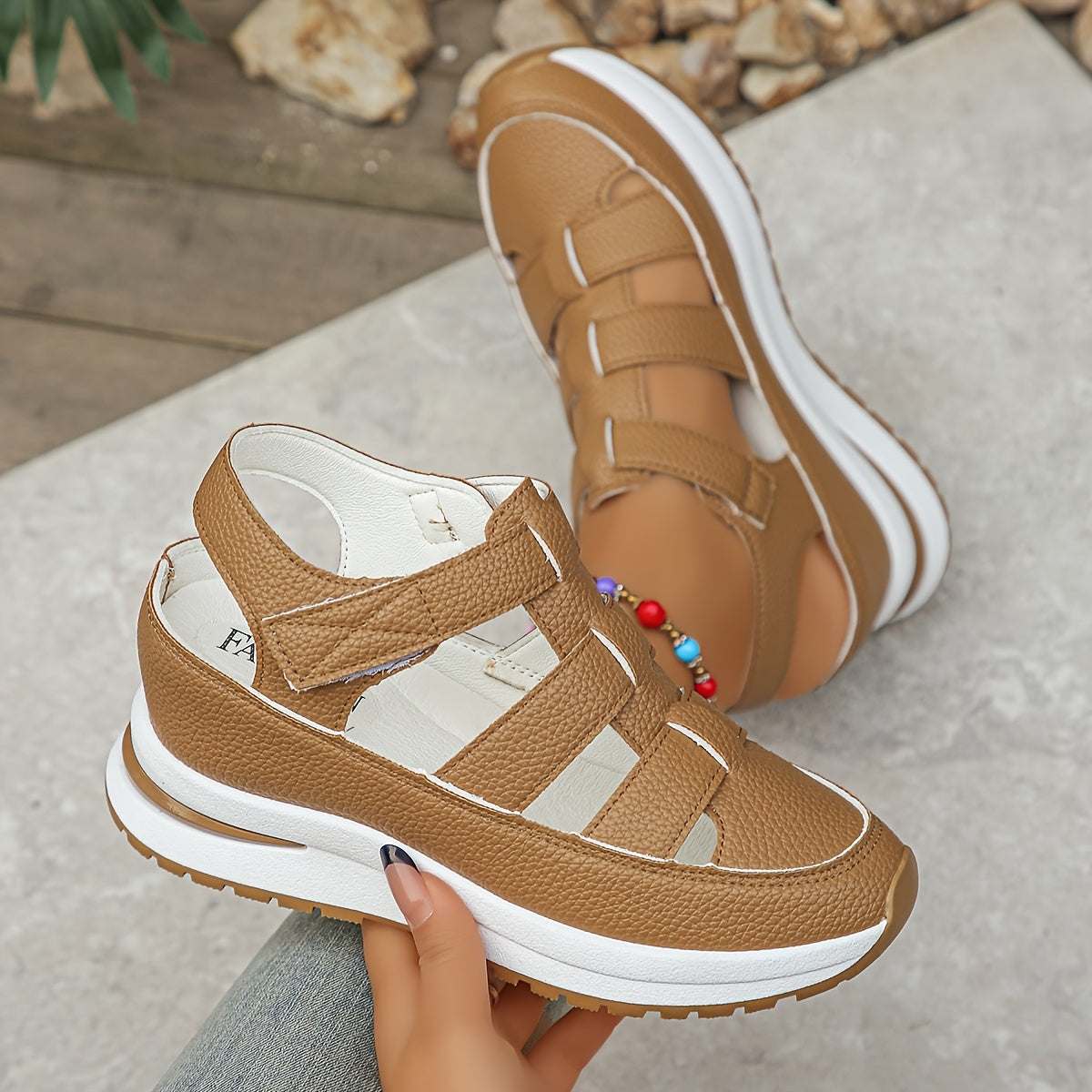 Platformsandalen Klittenbandjes