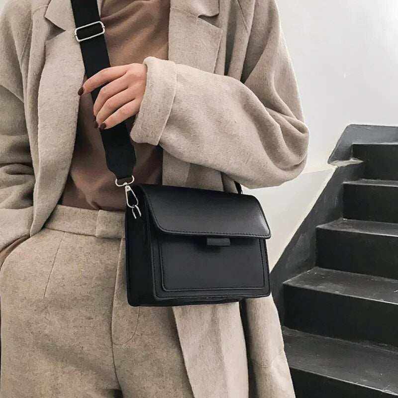 Crossbodytas in Boxy Design